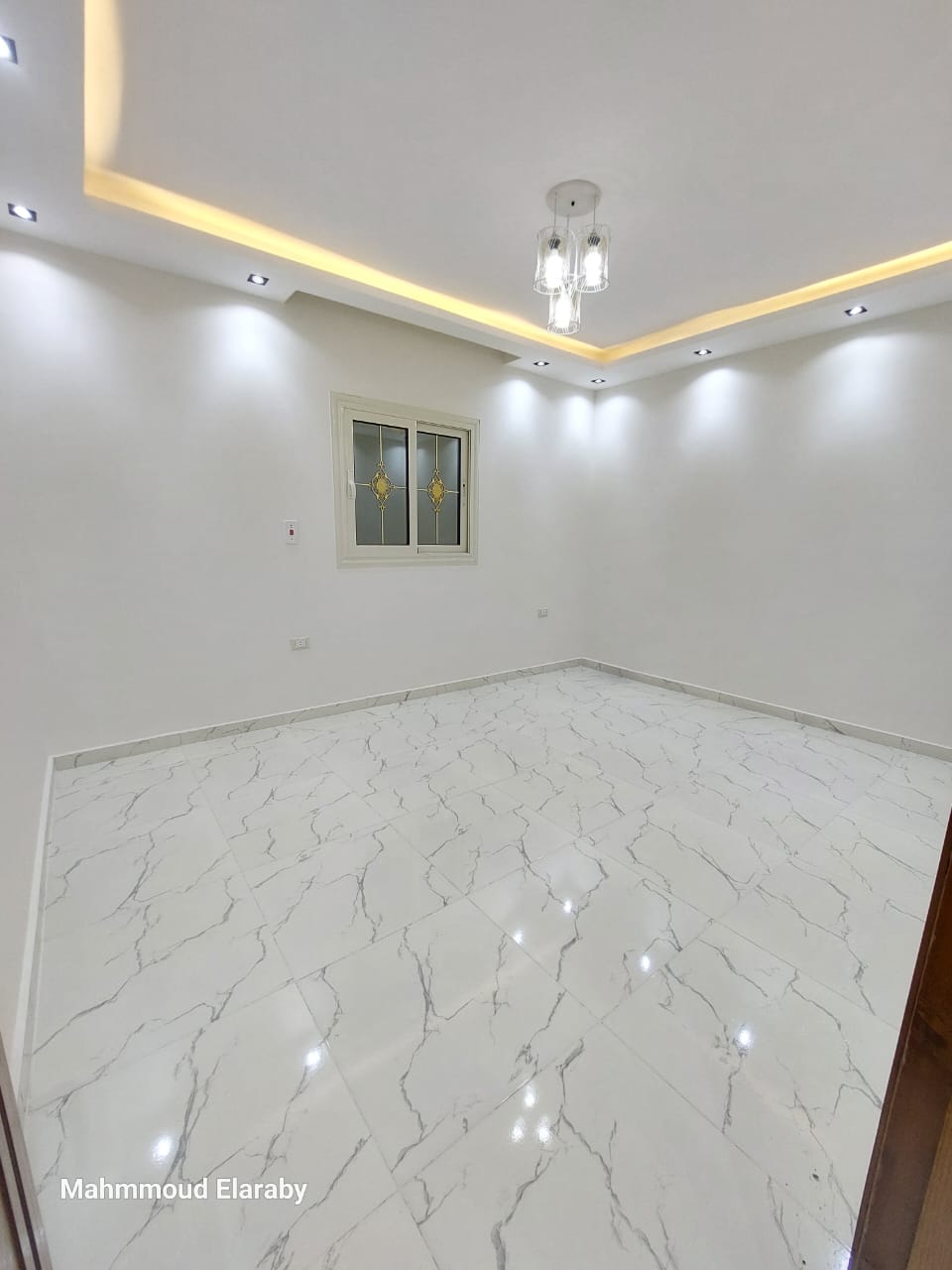 1E740BD7-C763-4AE9-8485-03519F3CEF97