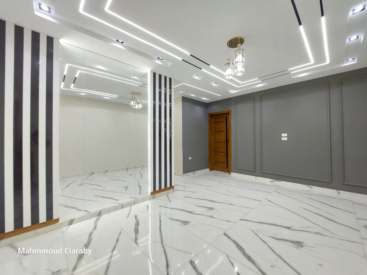 F0BA8D59-77C6-4E8E-B673-F4E1EC0FFD93