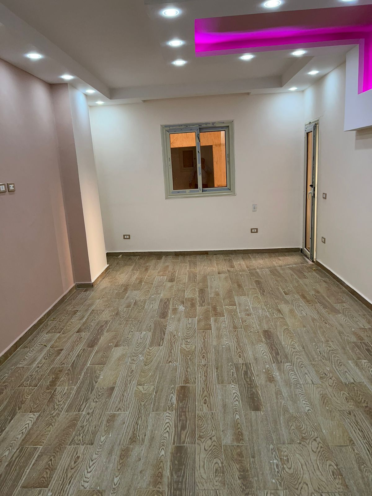 e3ae47ec-1ae9-4613-be87-690309b842fe