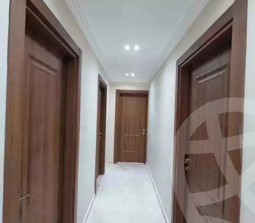 شقق فاخره للبيع خطوات من ميدان ابو الحجاج