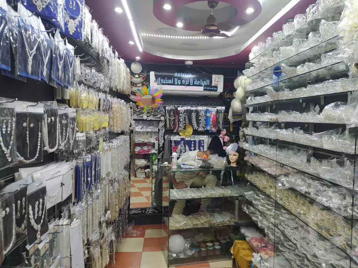 محل تجاري ف موقع متميز