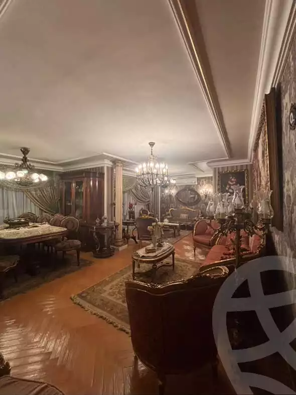 شقه للبيع بشارع الفاتح شقه للبيع بشارع الفاتح